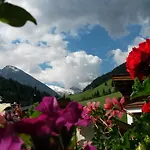 Schoenblick *