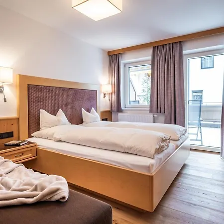 Apartment Schonblick Tux