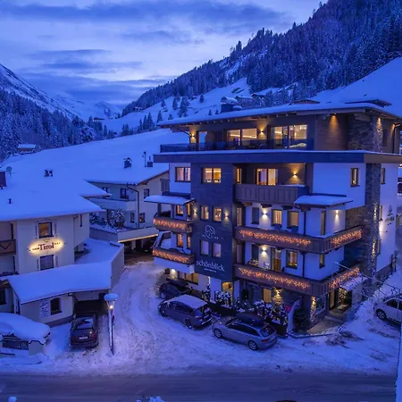 Schoenblick 公寓 *